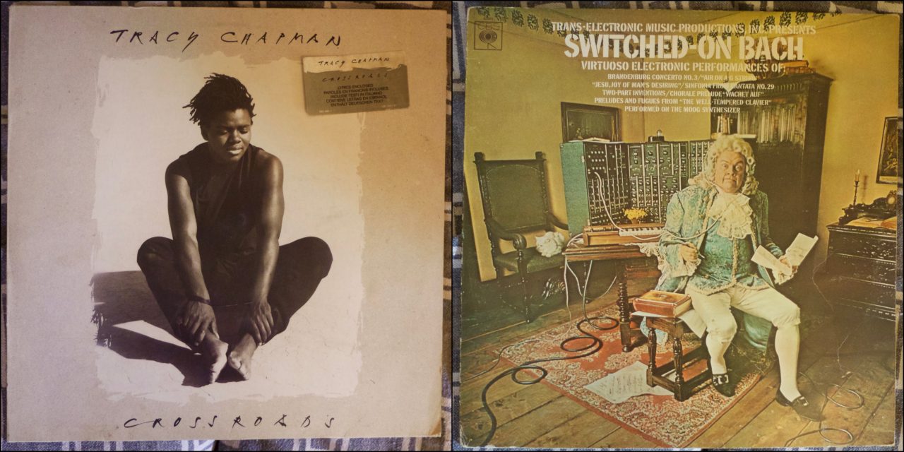 Photos de pochettes. Tracy Chapman et Wendy Carlos, albums vinyles.